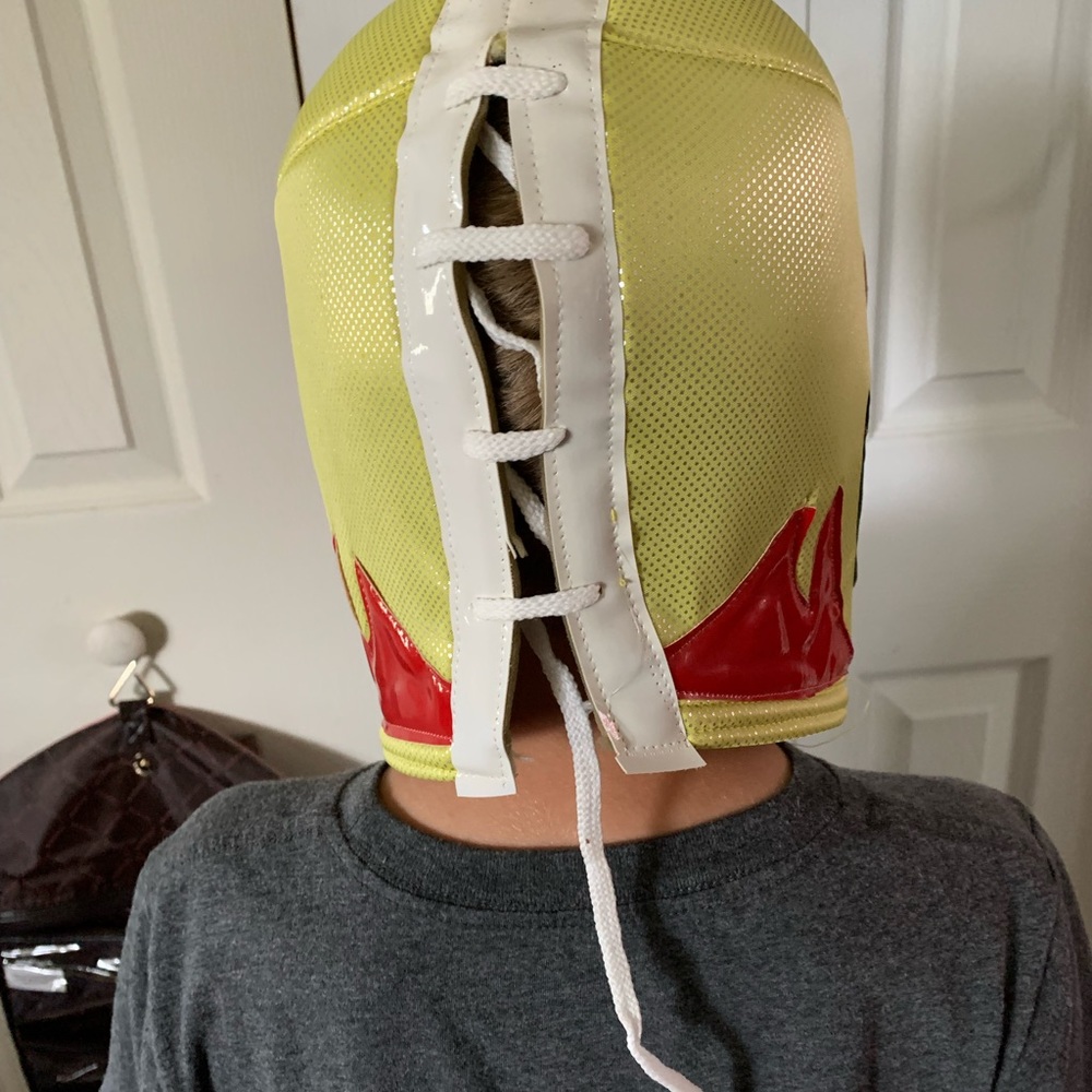 mask - Picture 2 of 2